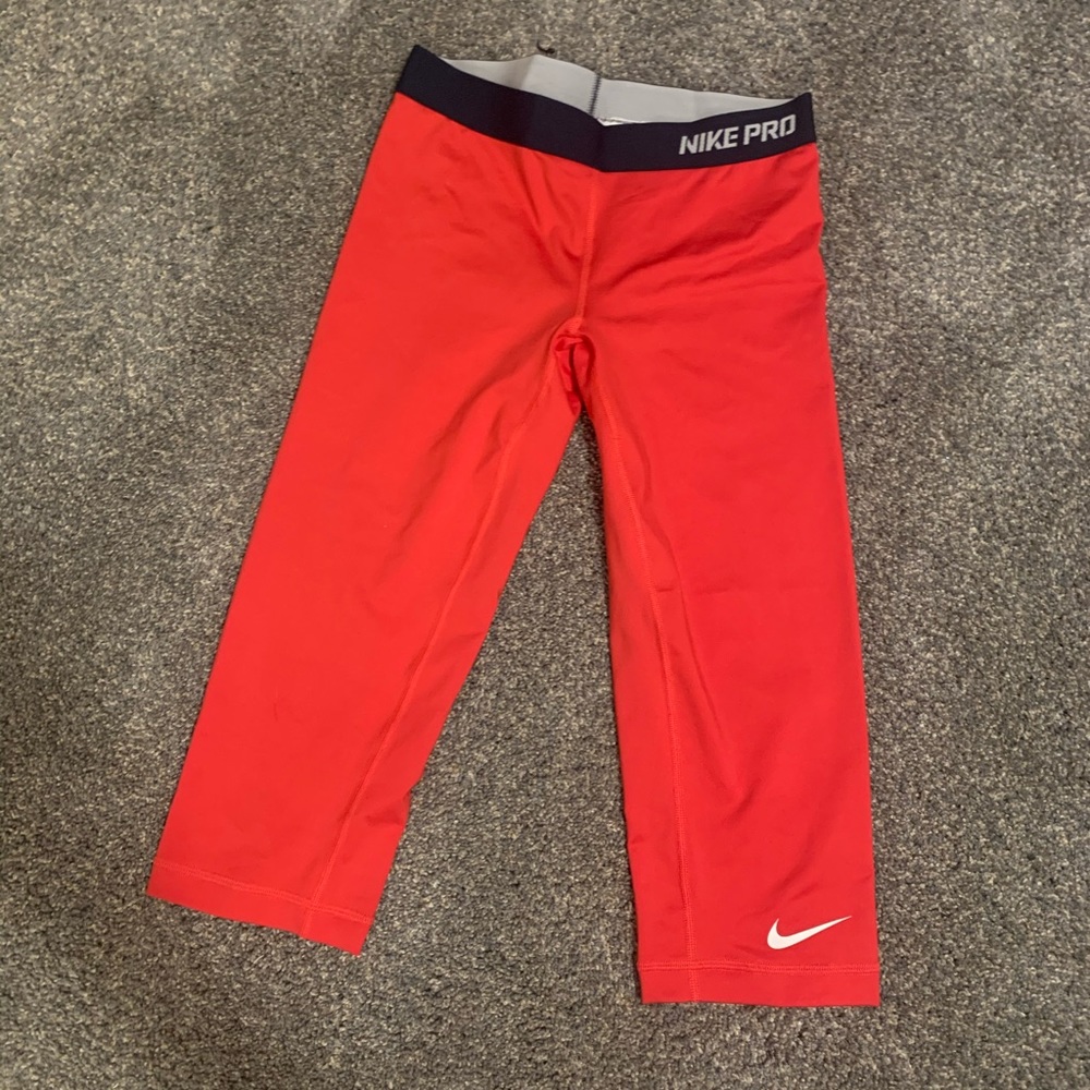 Nike Dry Fit Cropped Leggings